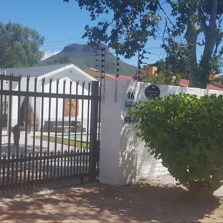 Acacia Home Graaff-Reinet Exterior foto